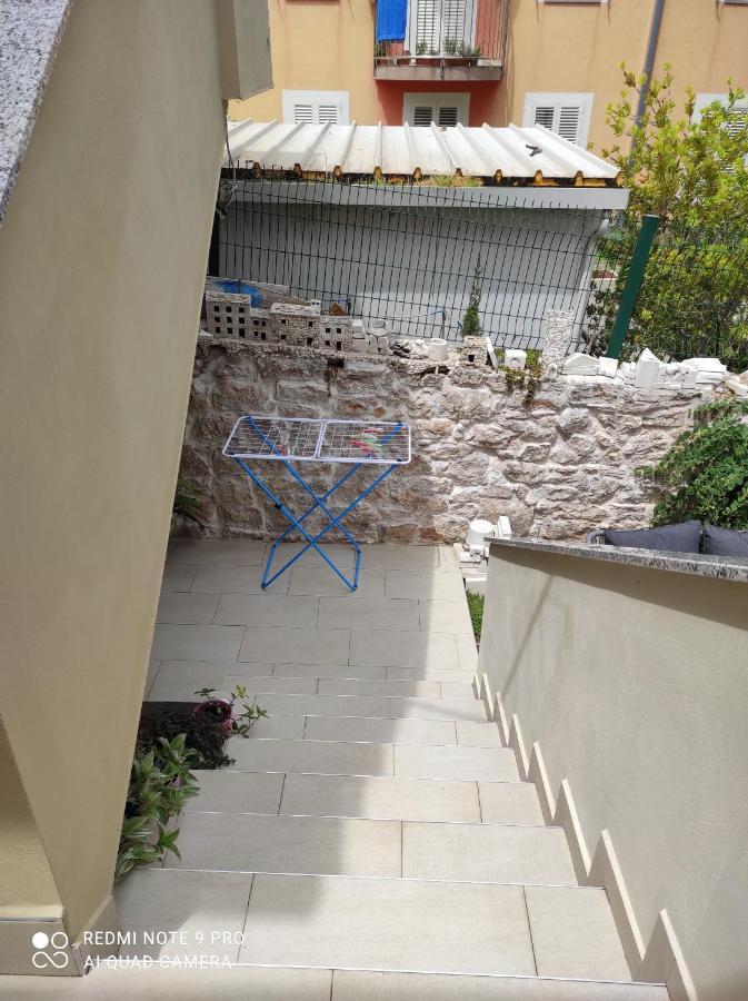 Vila Podvršina1A Rosa Preko Exteriér fotografie