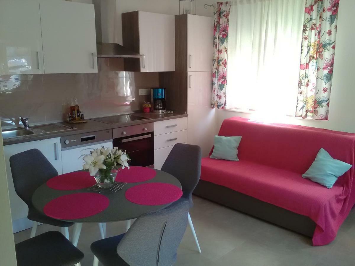 Vila Podvršina1A Rosa Preko Exteriér fotografie