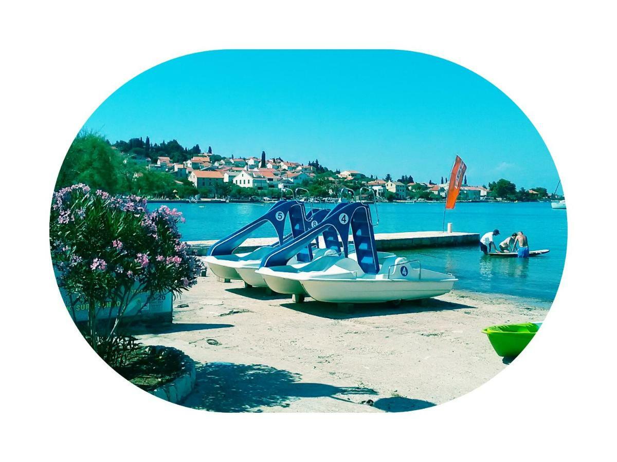 Vila Podvršina1A Rosa Preko Exteriér fotografie